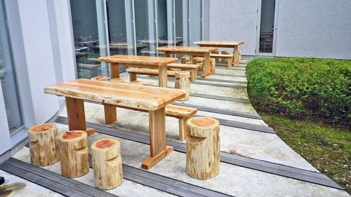 chair2.jpg
