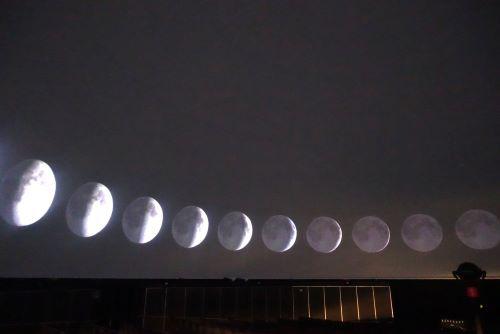 the phases of the moon_500.jpg